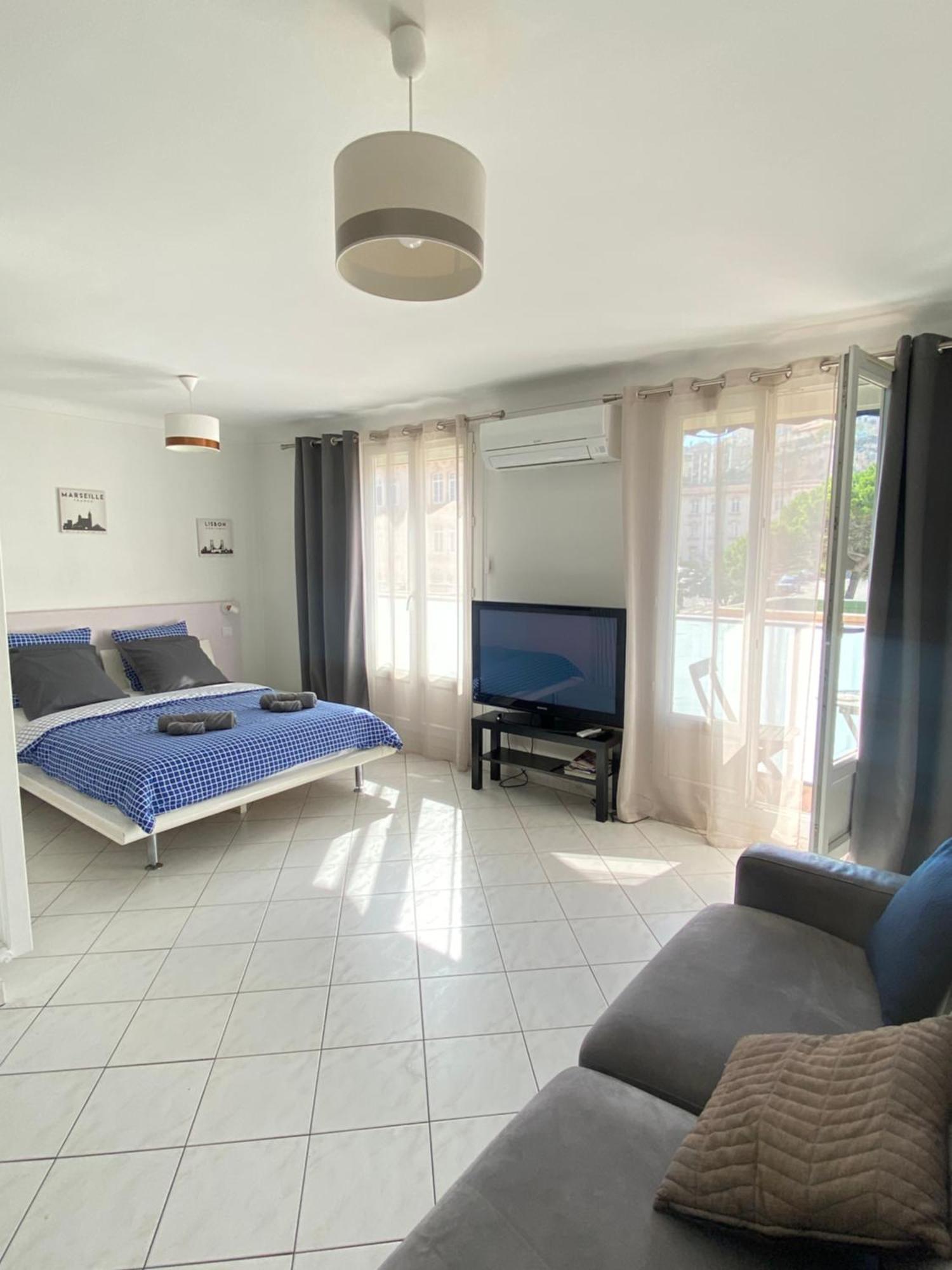 Appartement Confortable Pres De La Plage Catalane Et Pharo มาร์กเซย ภายนอก รูปภาพ